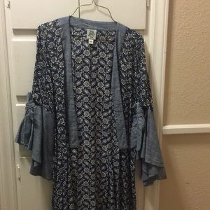 This Womens size small blue floral cardigan